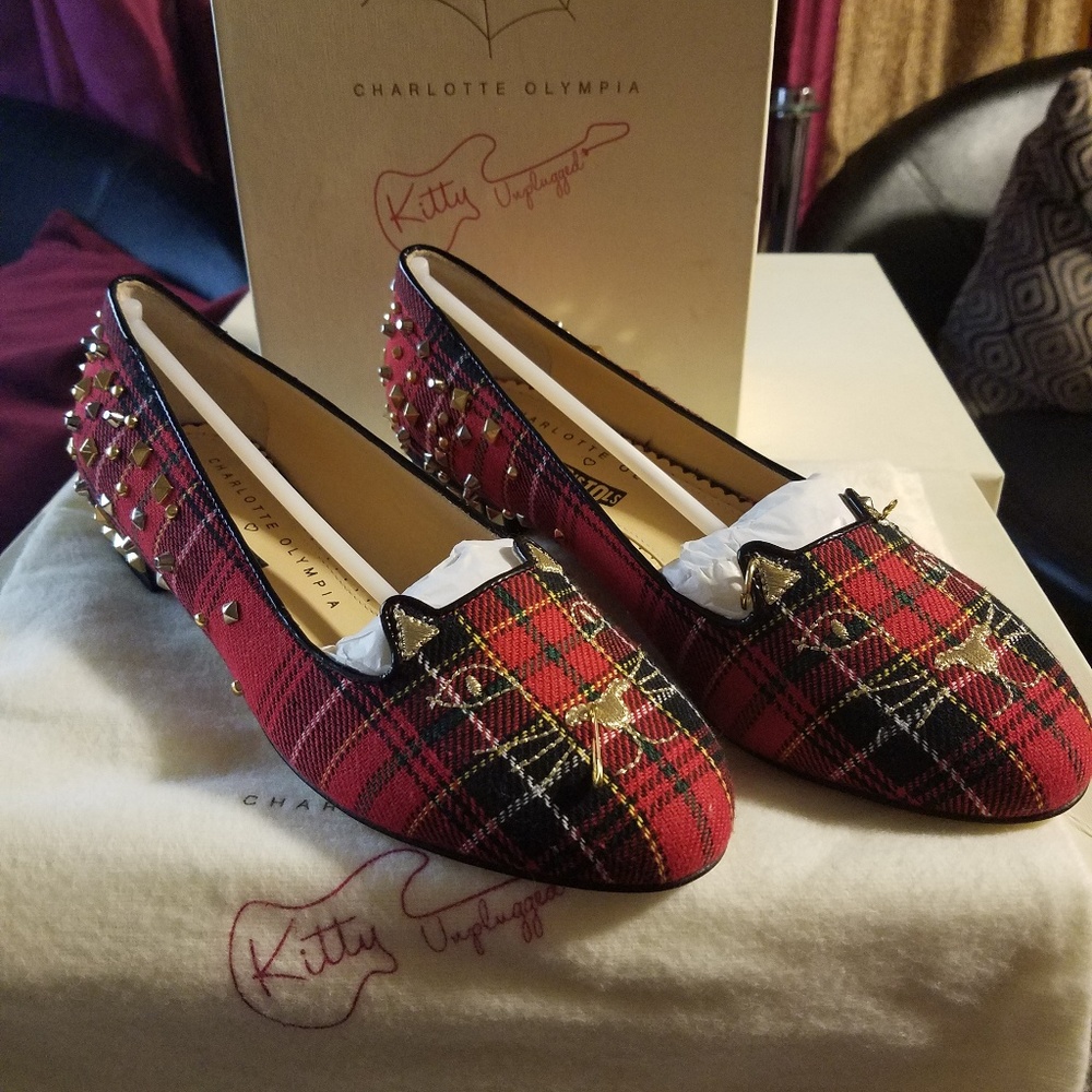 CHARLOTTE OLYMPIA KITTY UNPLUGGED